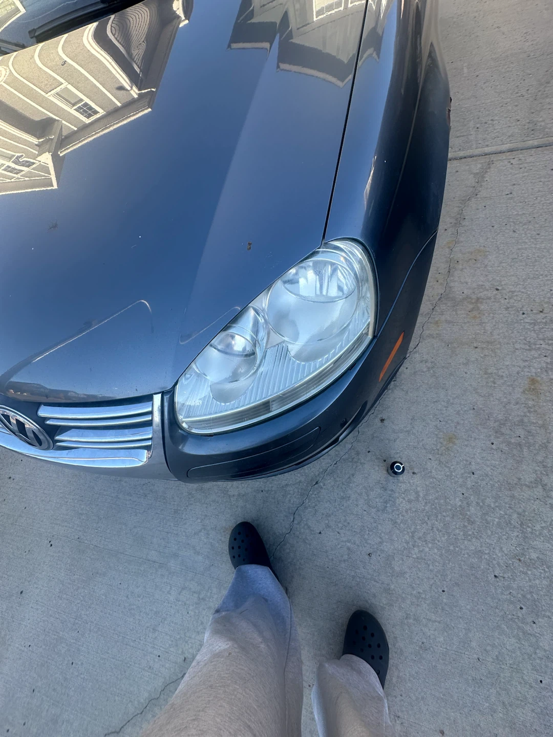Offering a headlight cleaning service - photo 2