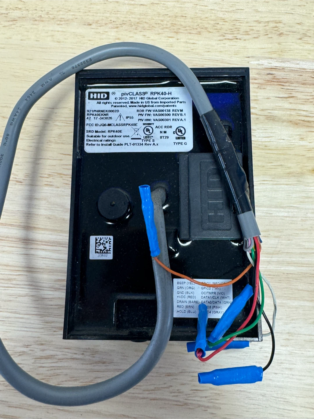 HID pivCLASS RPK40-H Wall Switch Keypad Reader - photo 3