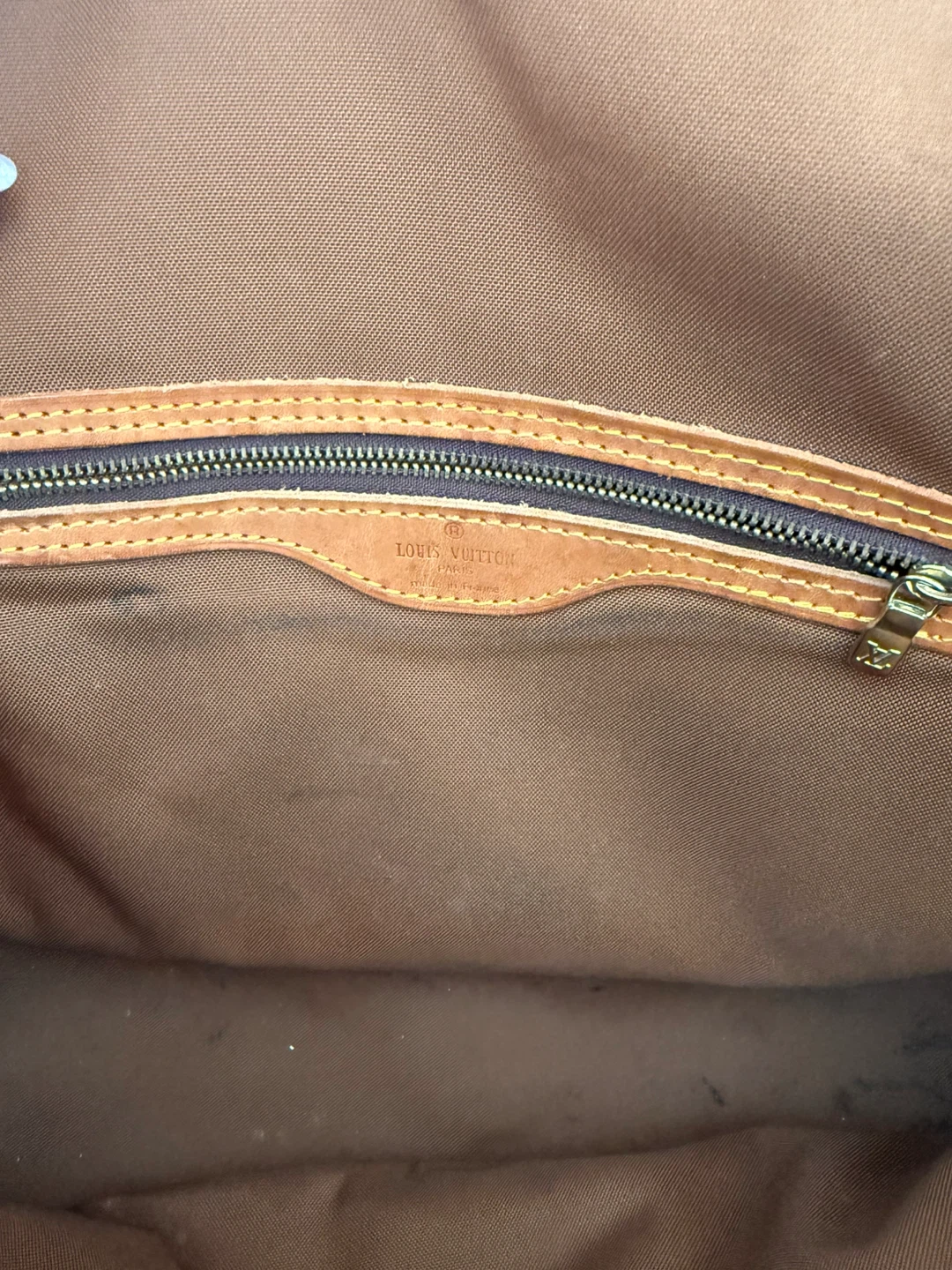 Louis Vuitton Monogram Messenger Bag - photo 4