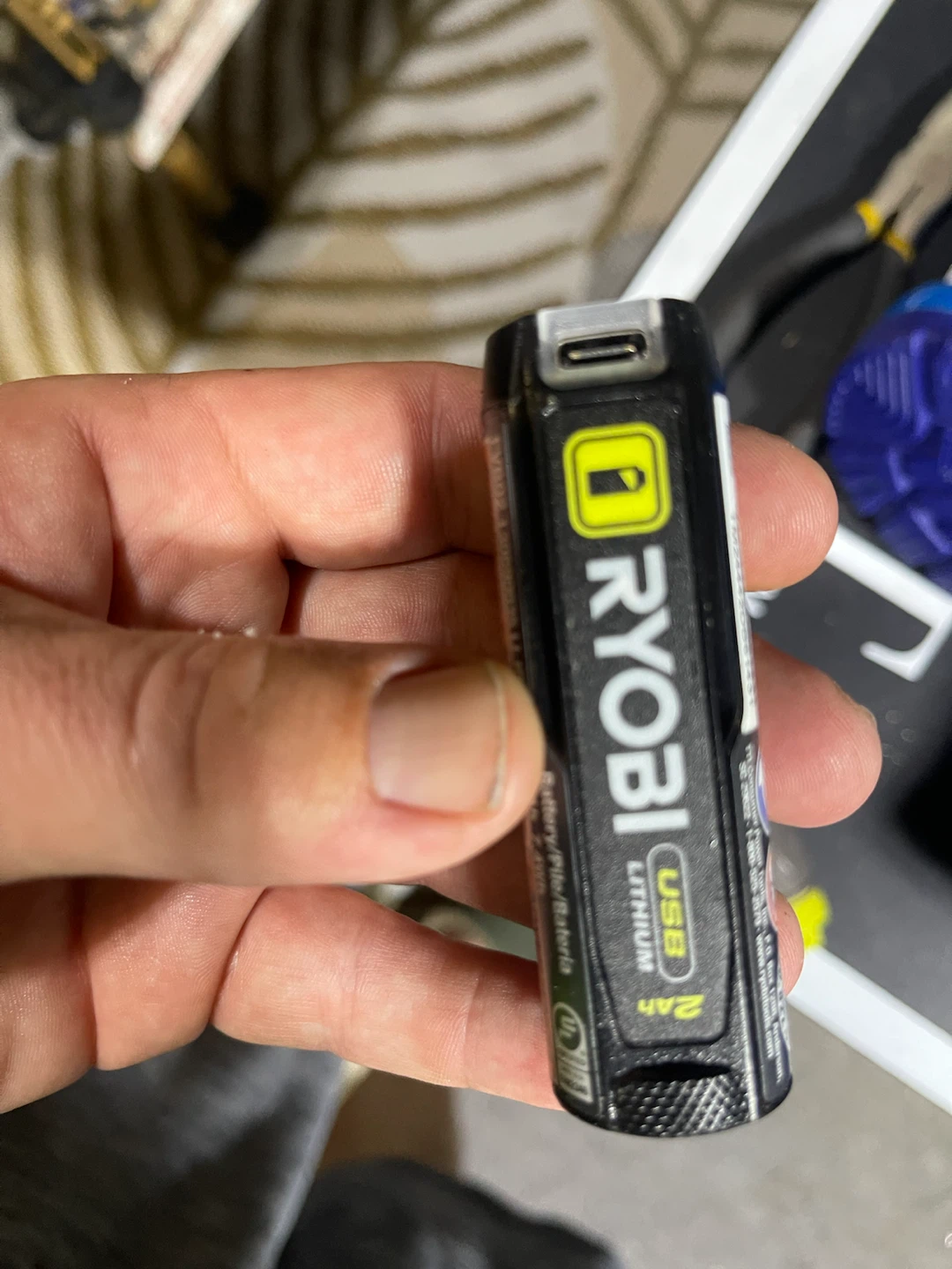 RYOBI 4V Cordless Cutting Tool FVC51 - photo 2