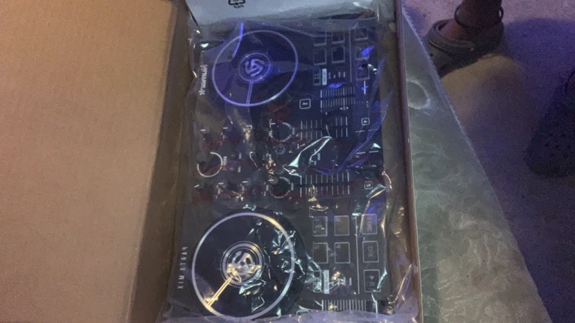 Numark Party Mix DJ Controller