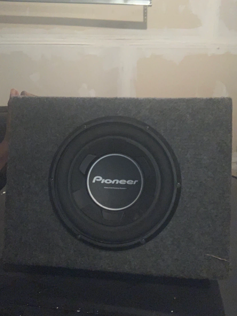 10” Pioneer Subwoofer in Enclosure - photo 3