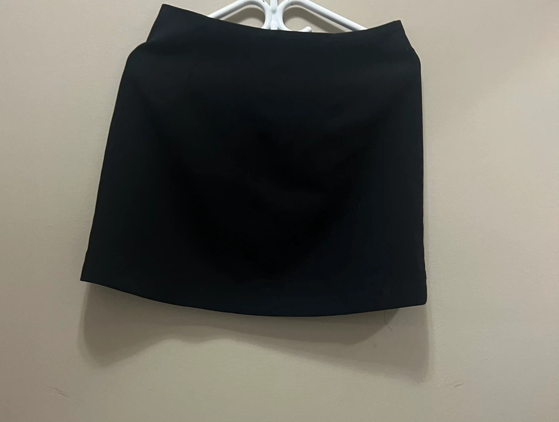 Dynamite Black Mini Skirt - photo 3