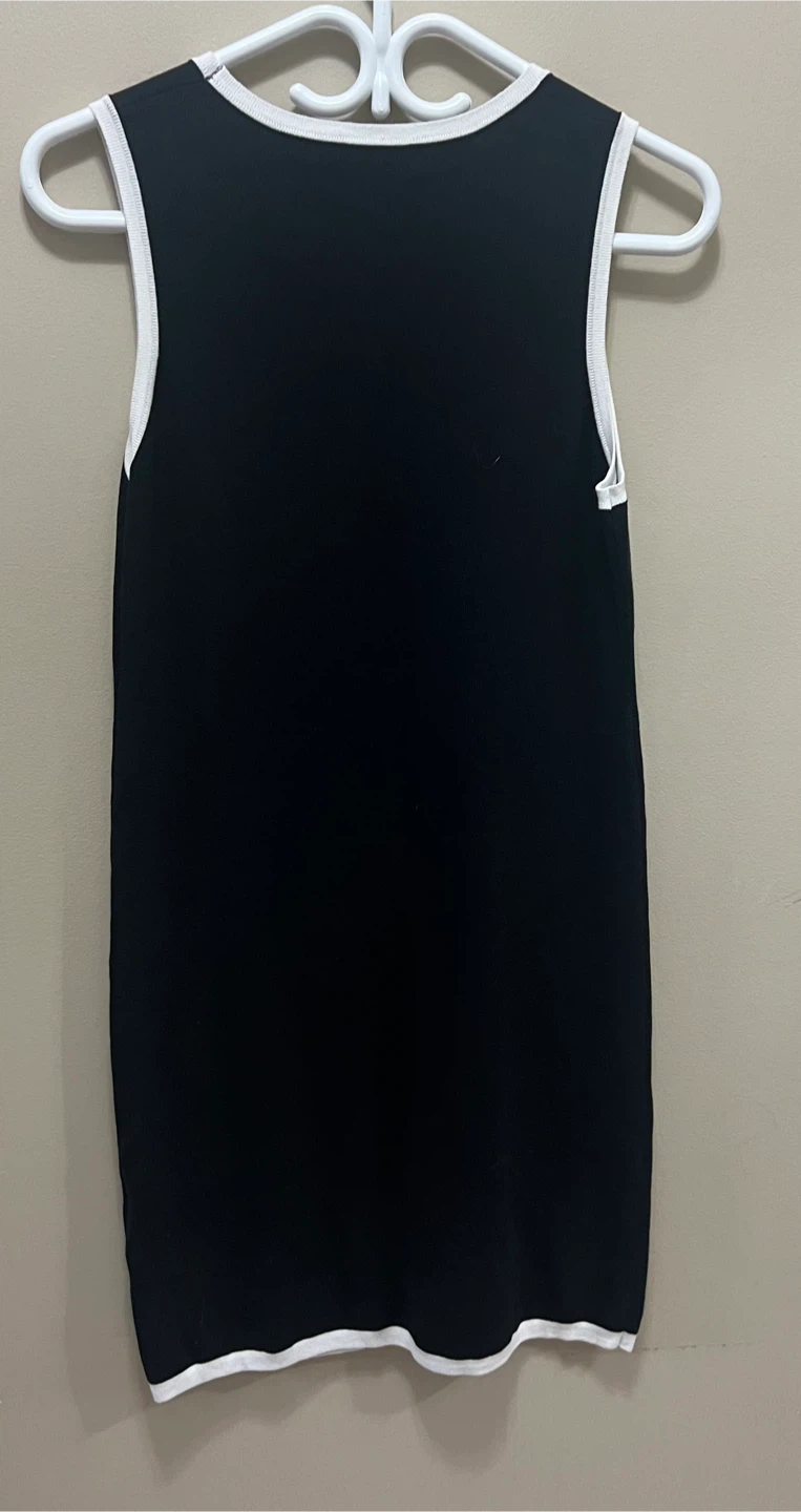 Zesica Black and White Knit Dress - photo 3