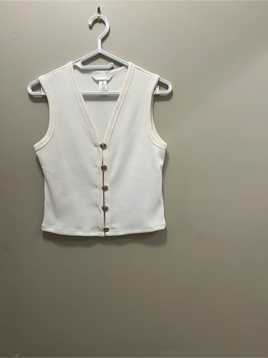 H&M White Ribbed Button-Up Vest - Size Medium