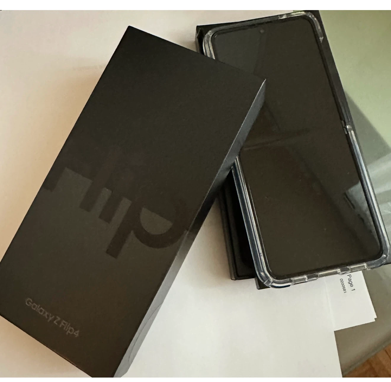 Samsung Galaxy Z Flip4