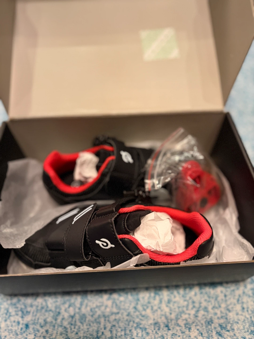 Peloton Cycling Shoes Size 36 Brand New