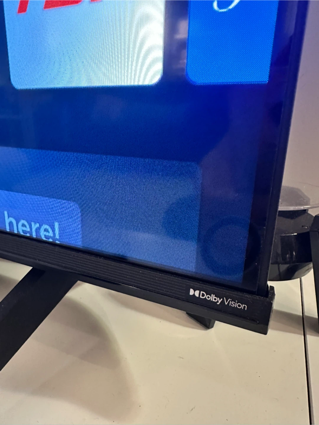 Hisense 50-inch A6KV Smart TV - photo 3