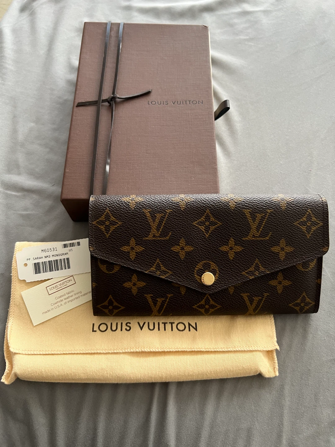 Louis Vuitton Sarah Wallet Monogram