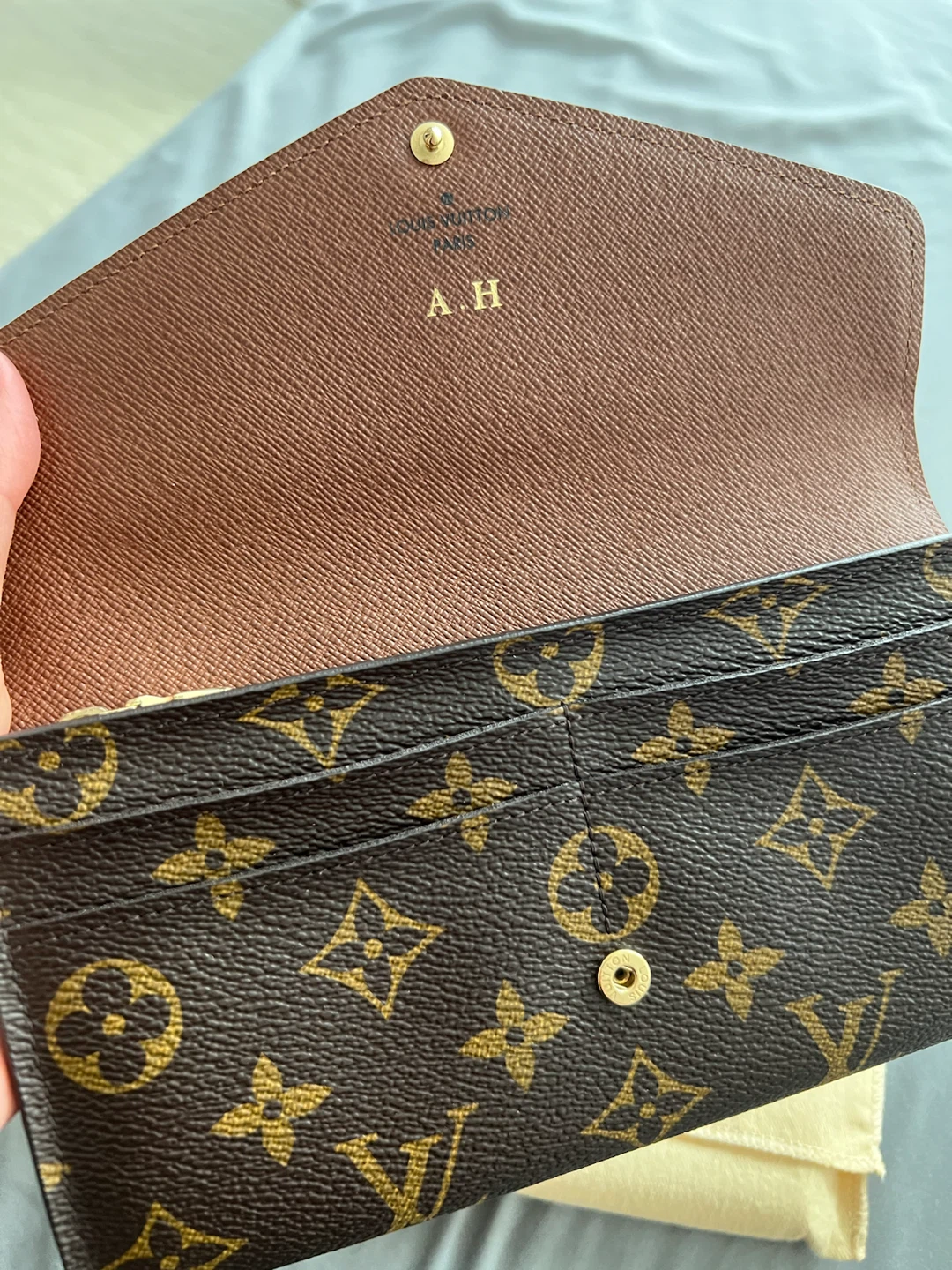 Louis Vuitton Sarah Wallet Monogram - photo 3