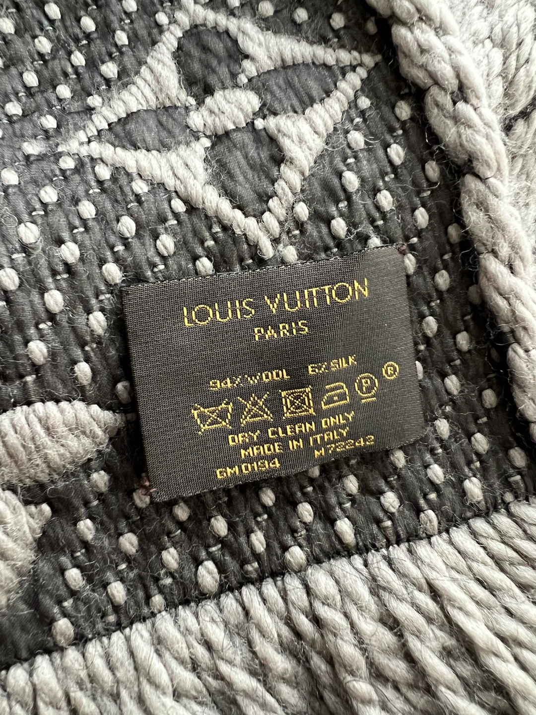 Louis Vuitton Monogram Wool and Silk Scarf - photo 2