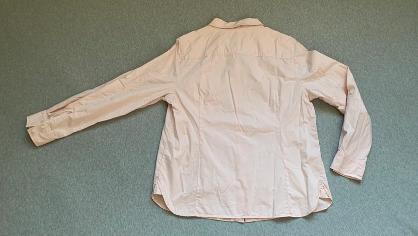 Tommy Hilfiger Light Pink Button-Down Shirt - Ladies Size XL - photo 2
