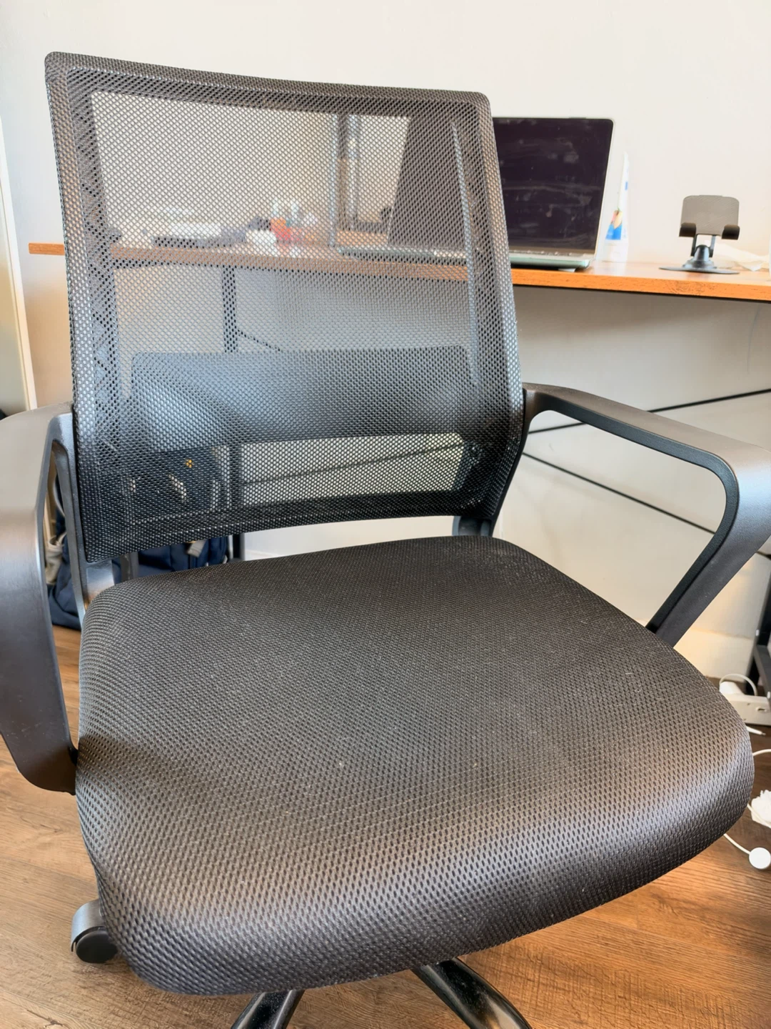 Mint Condition- Black mesh office chair