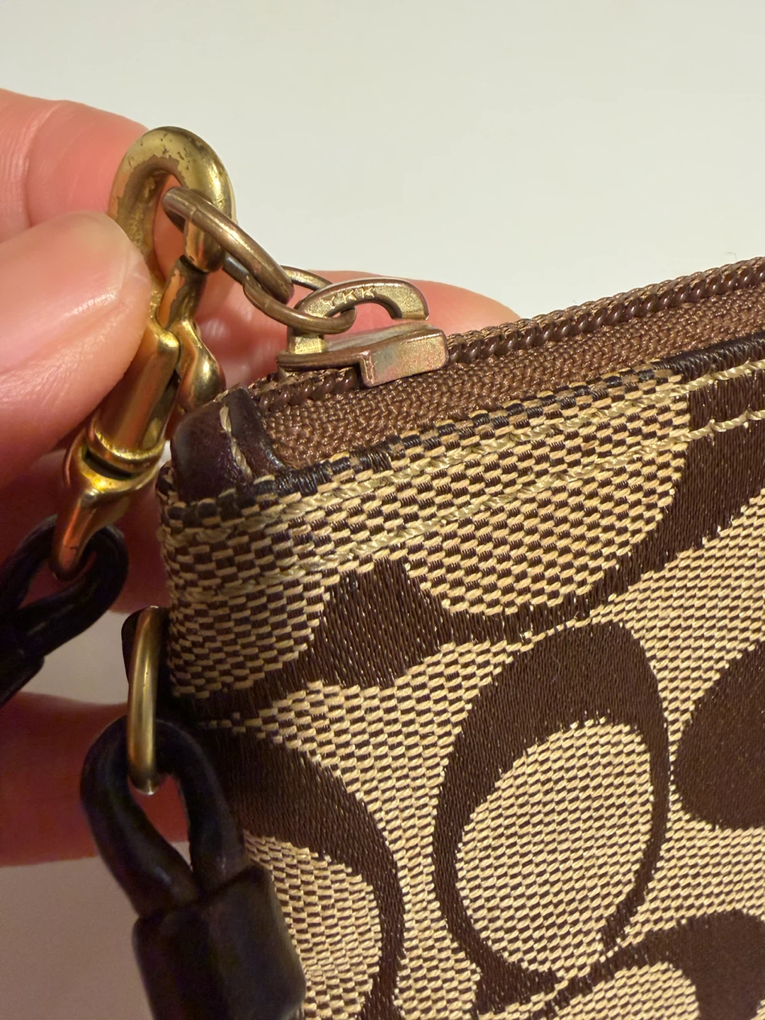 Coach Signature C Wristlet - photo 3