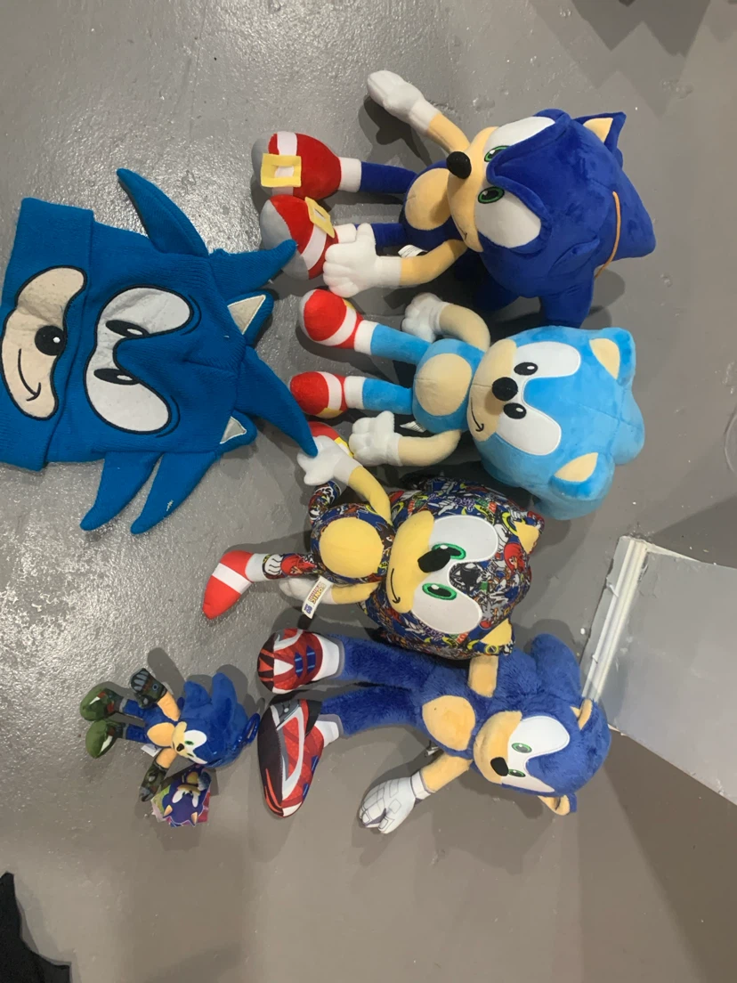 Sonic the Hedgehog plush and hat collection