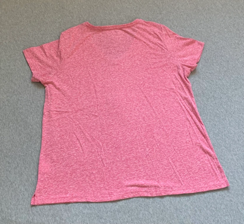 Dark Pink Relaxed V-Neck T-Shirt - Size Large - photo 2