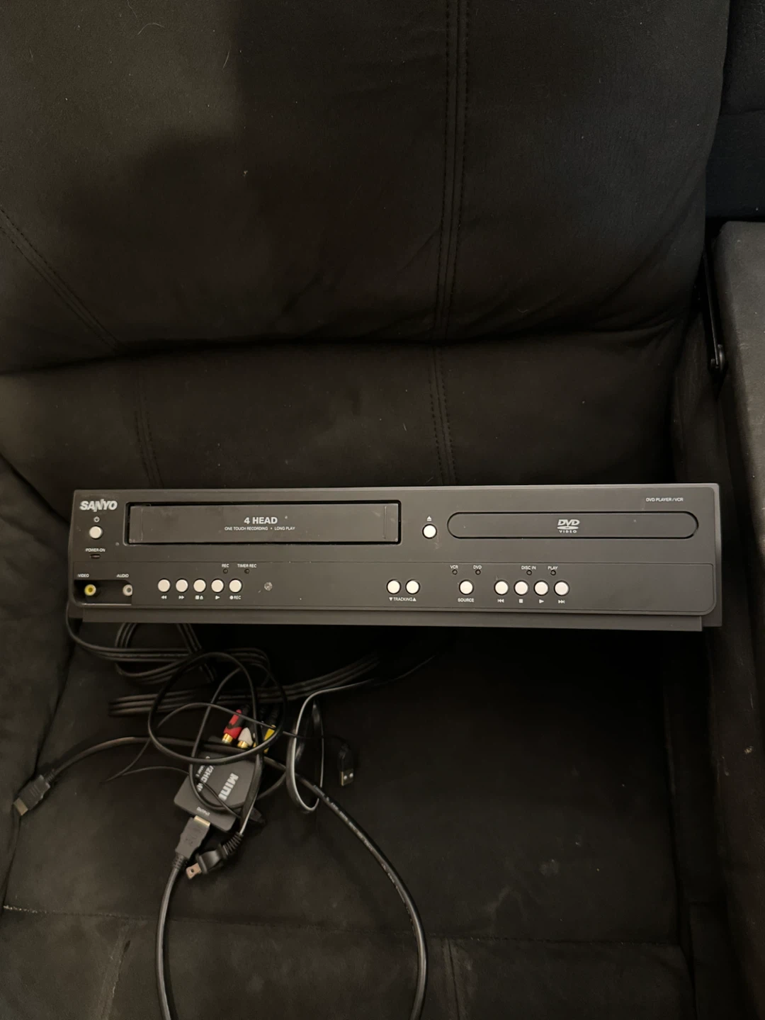 Sanyo DVD/VCR Player