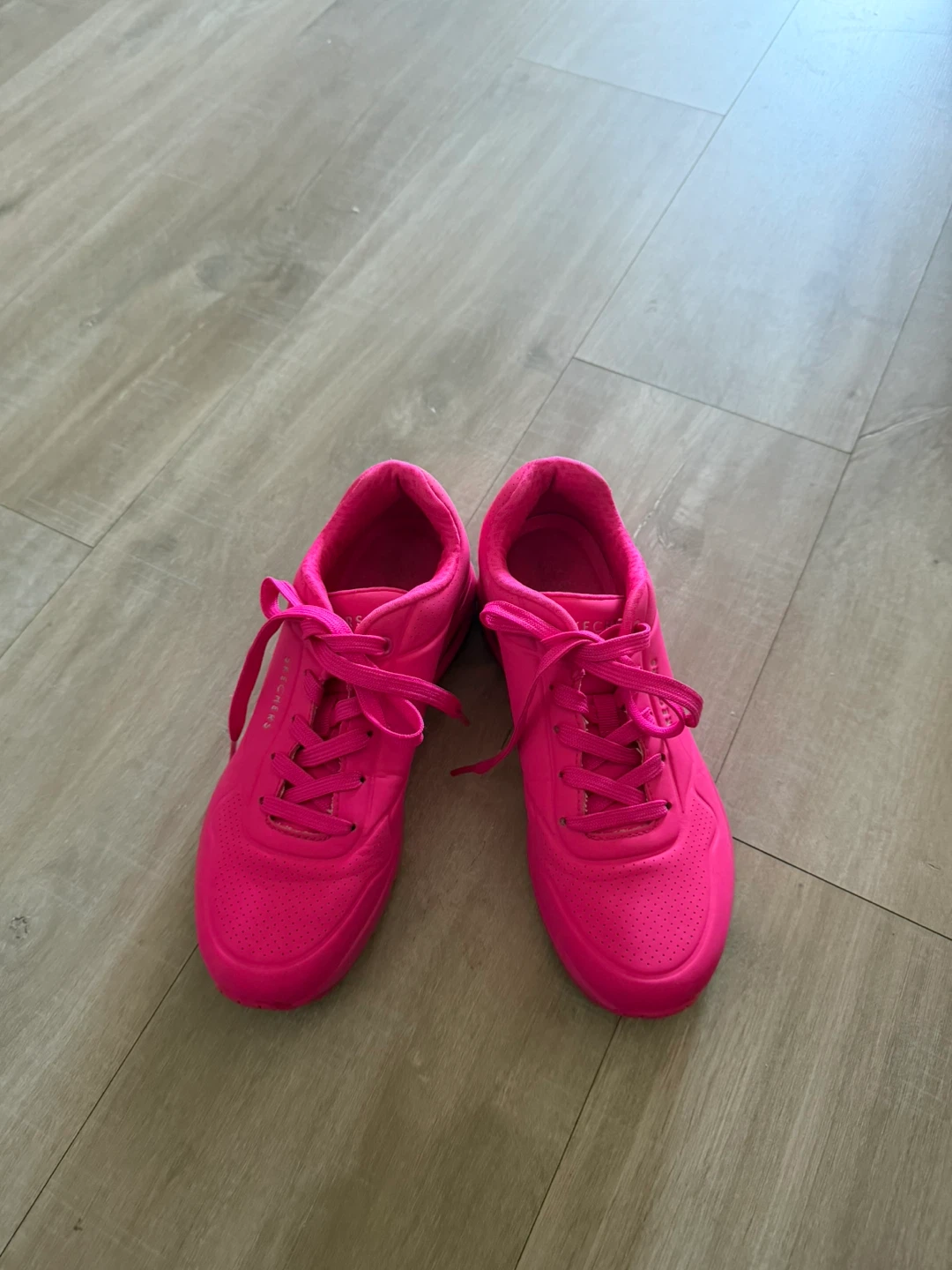 Skechers Neon Pink Sneakers 25cm - photo 3