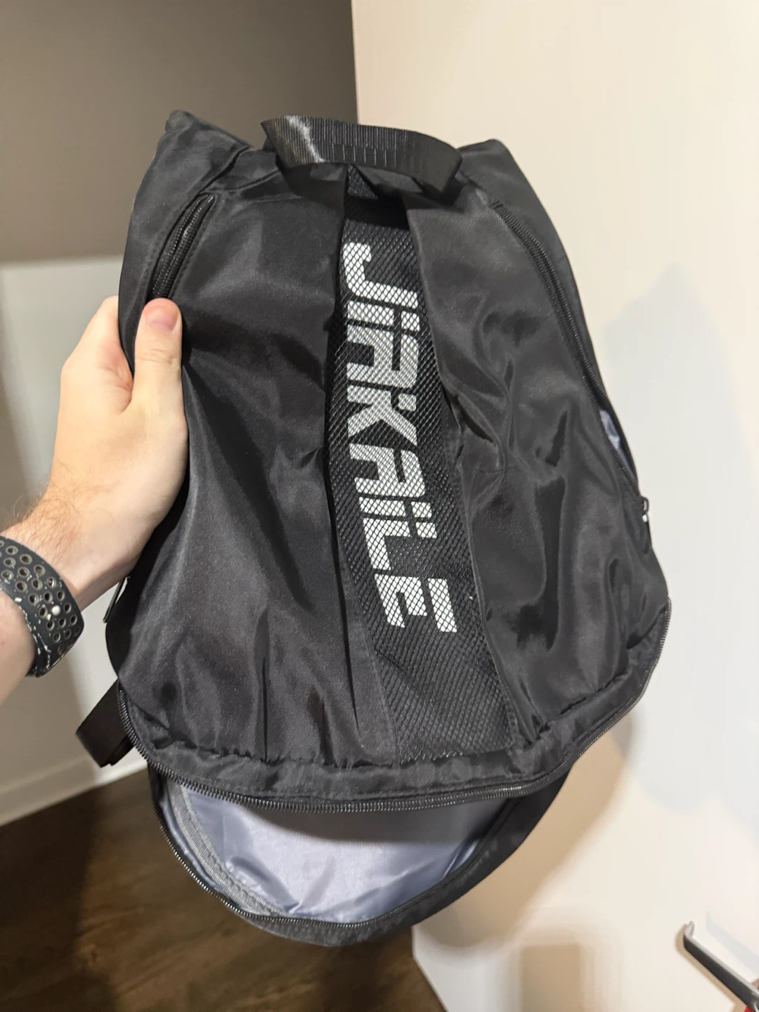 Gym Bundle — Weight Plates, Liquid Chalk & Backpack - photo 3