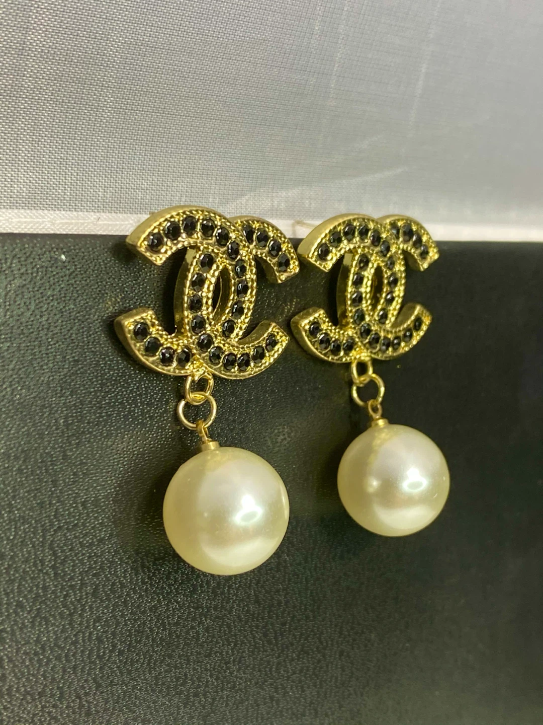 gold tone earrings