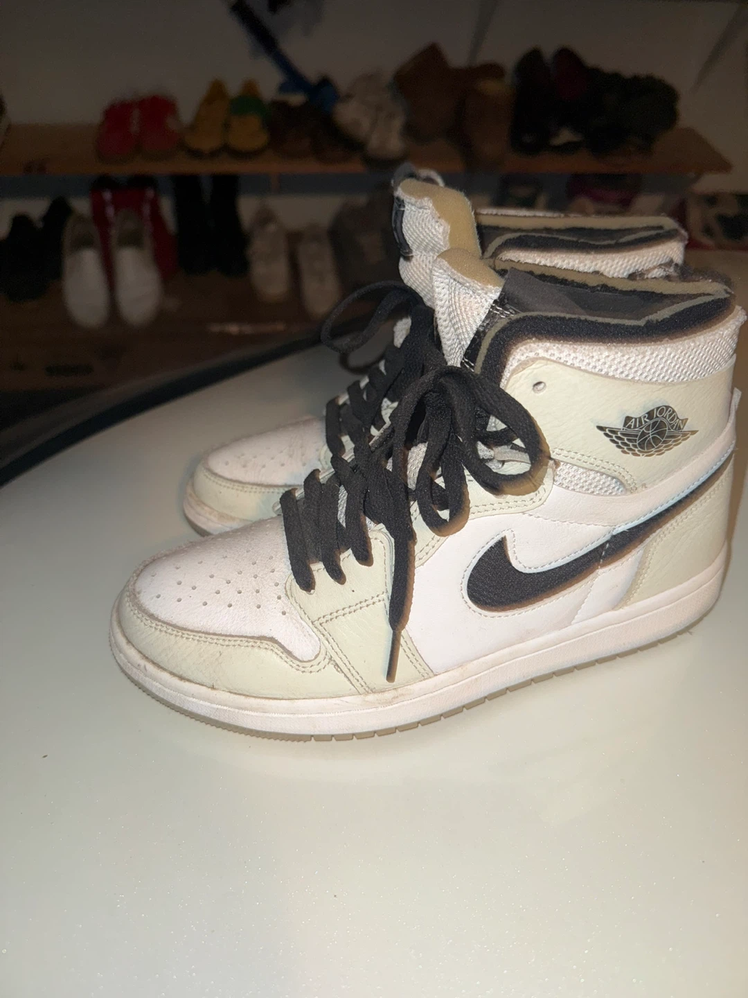 Nike Air Jordan 1 High OG sneakers - photo 3