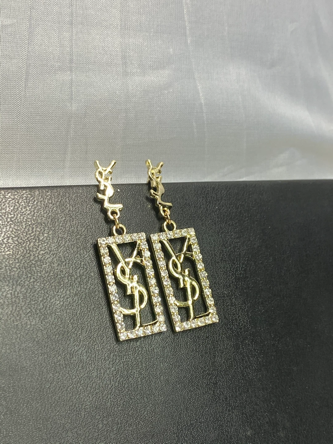 Gold Tone Drop Earrings - photo 4