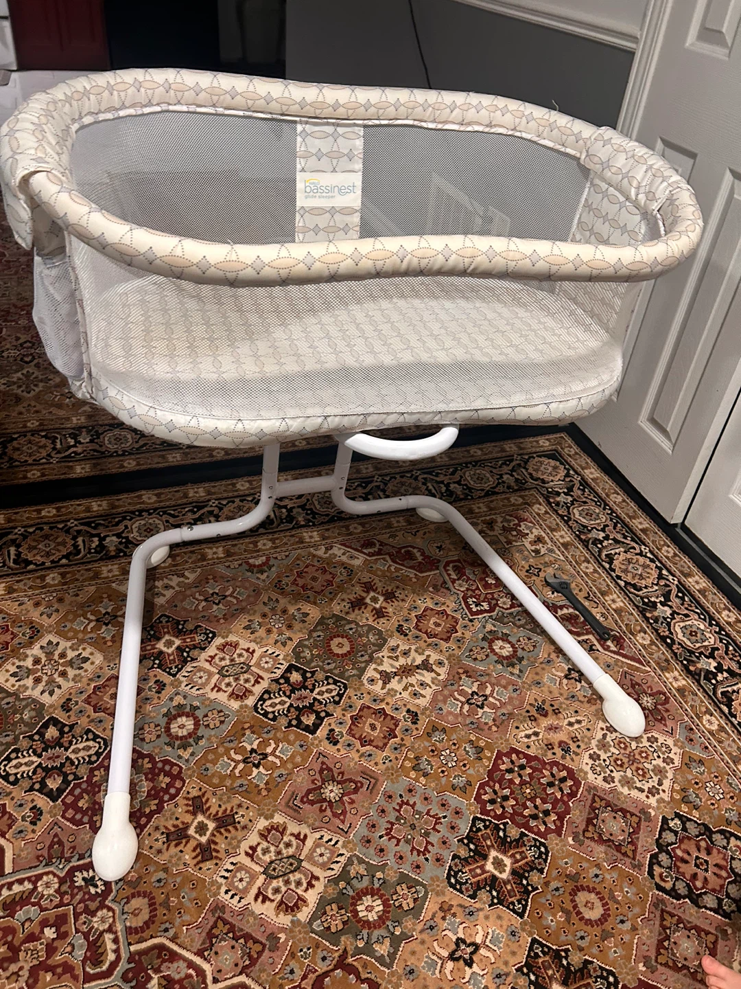 HALO BassiNest Glide Sleeper - photo 2