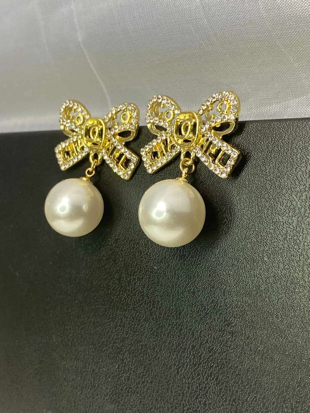 Bow and Pearl Earrings