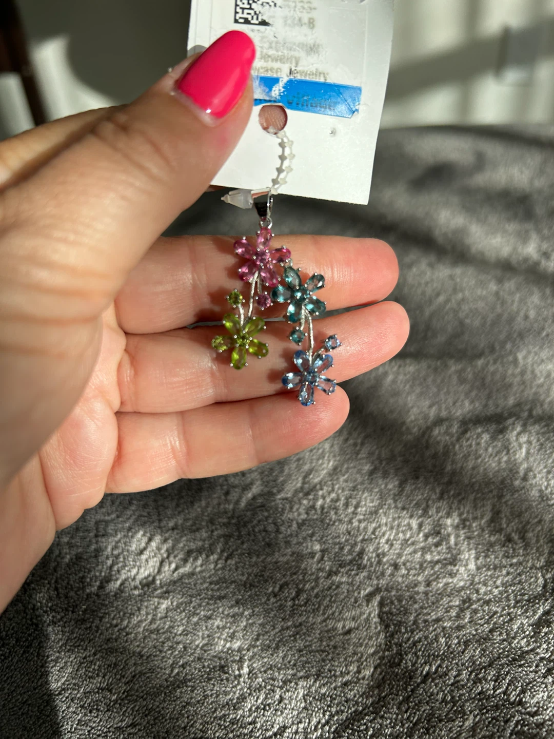 Floral 925 Sterling Silver Pendant with semi precious gems