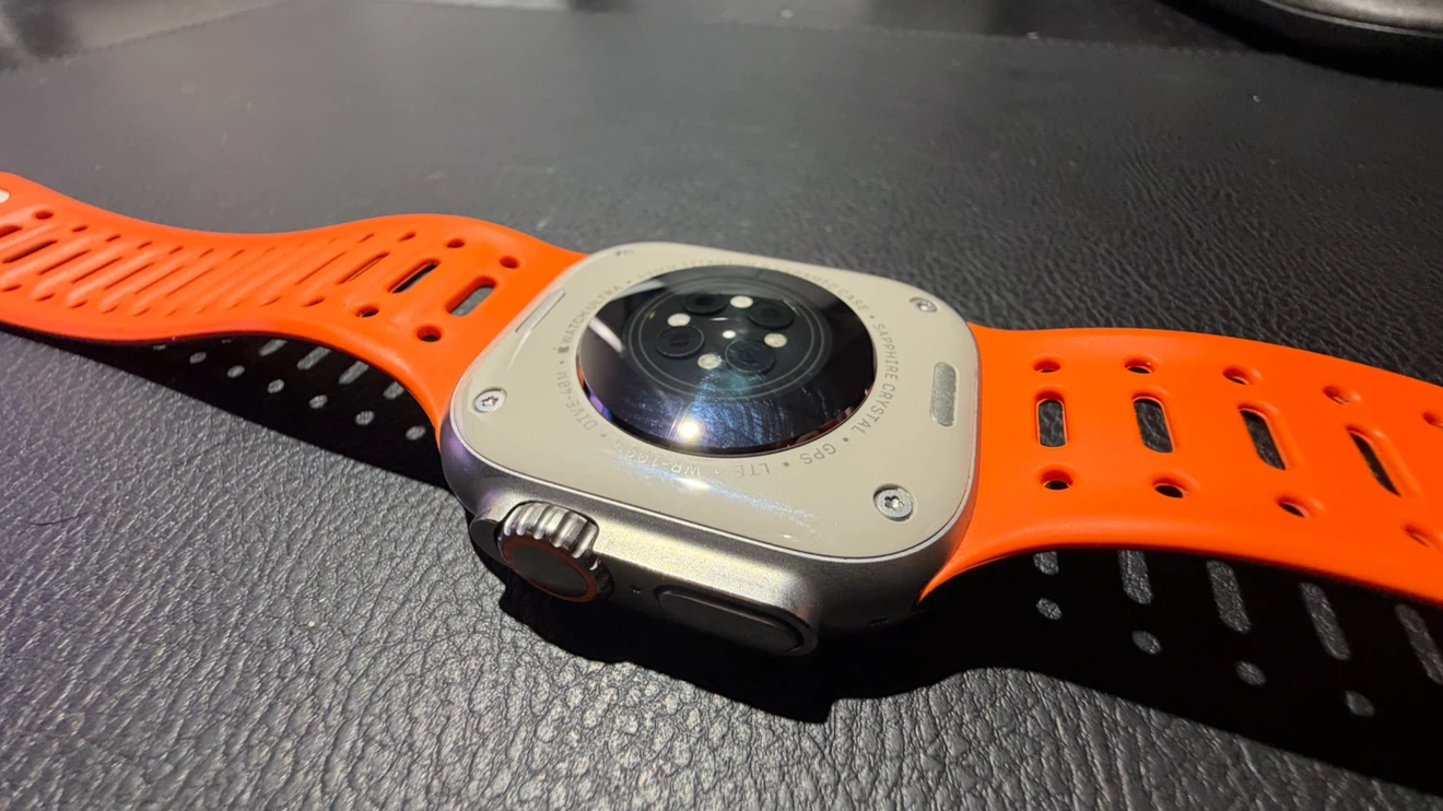 Apple Watch Ultra 1 49mm Titanium - photo 3