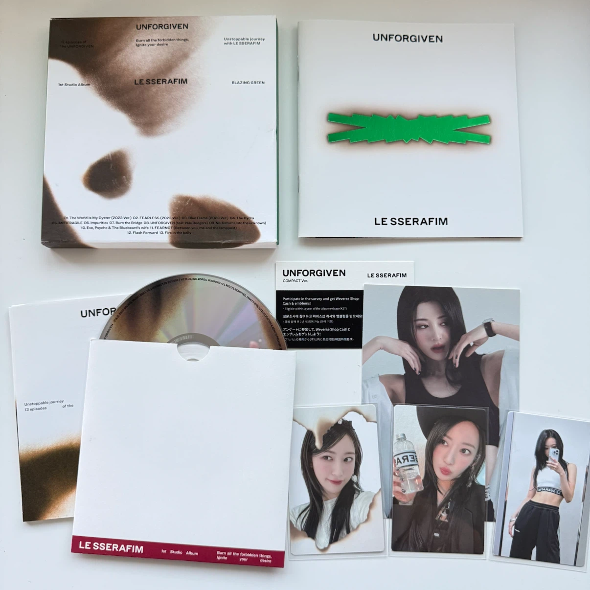 LE SSERAFIM UNFORGIVEN Album - Compact Ver.
