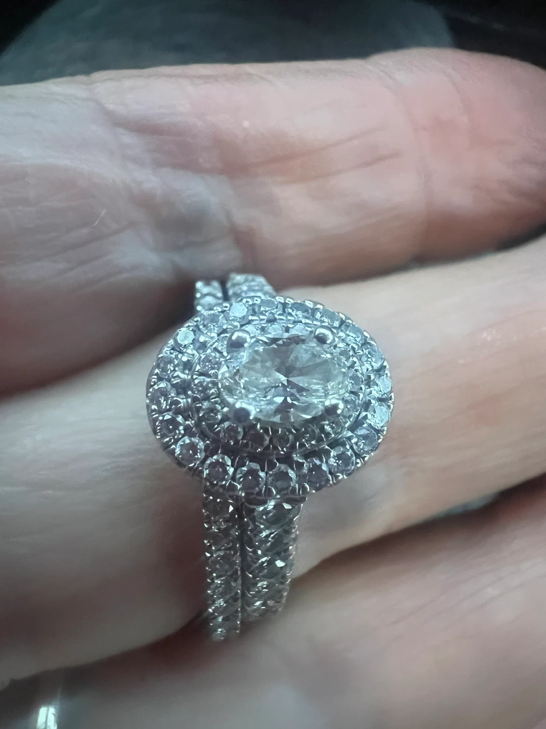 14KT Vera Wang Diamond Halo Ring Set