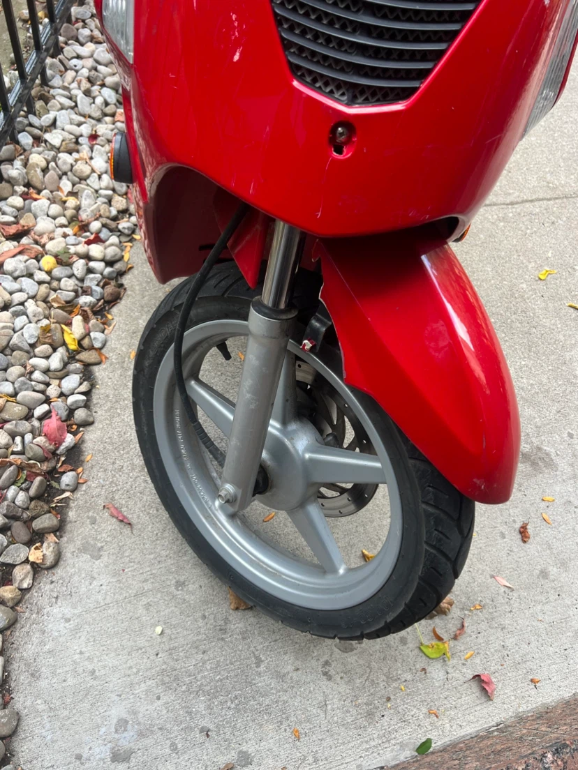 KYMCO People S 200 Scooter - photo 5