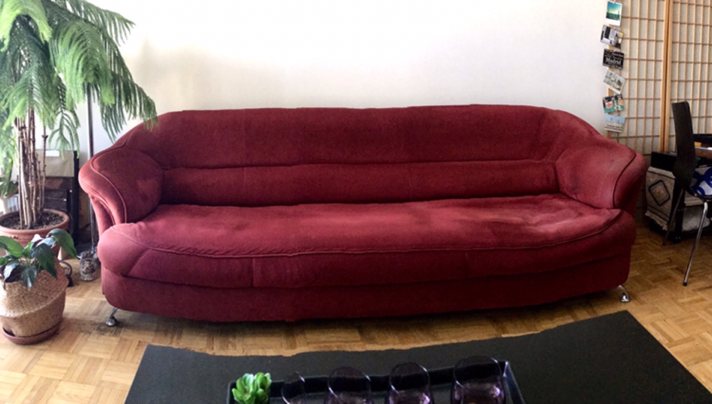 Lovely Sofa/Couch/Settee