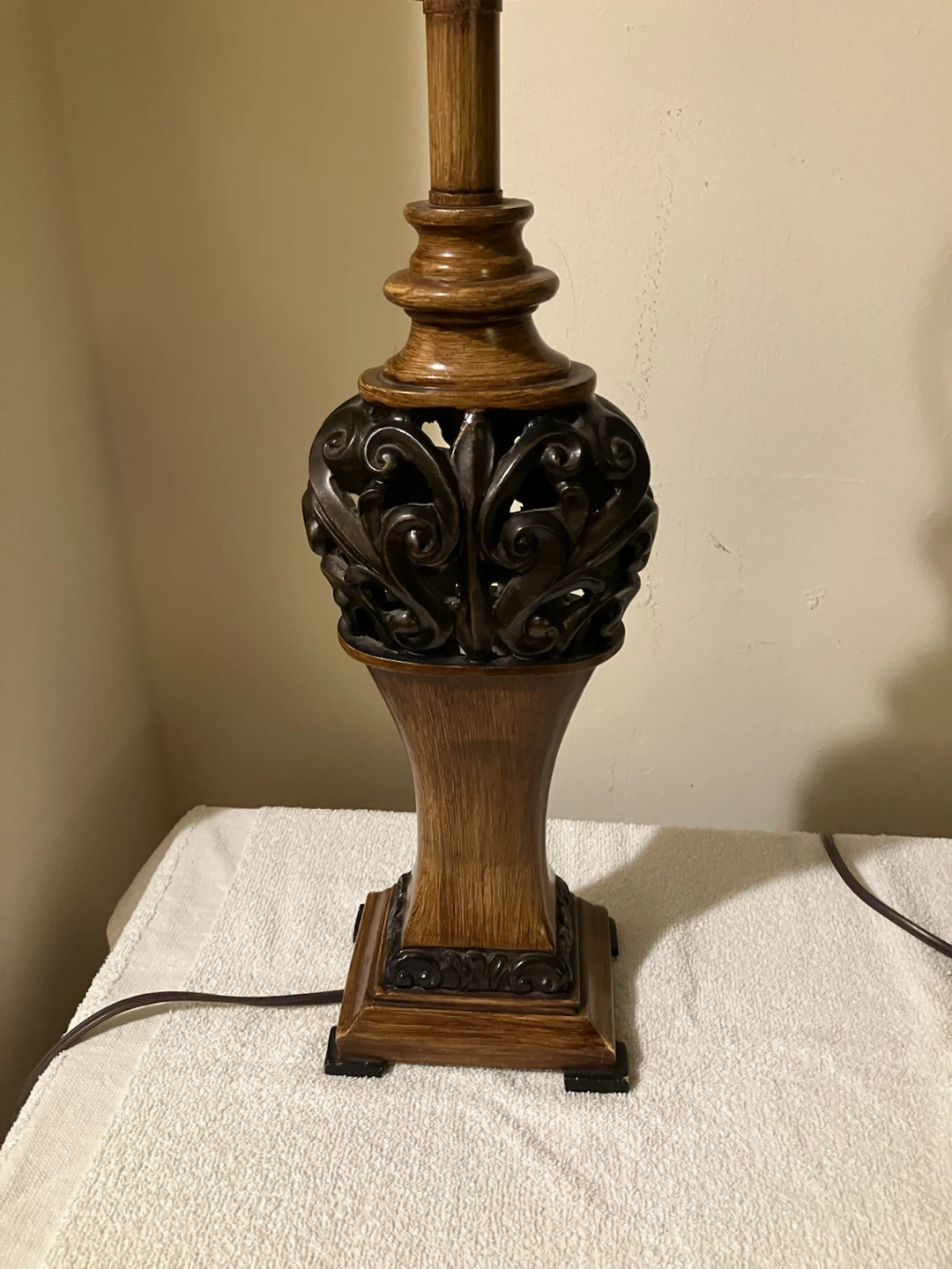 GREAT PRICE - Set of Two Traditional Table Lamps - photo 5