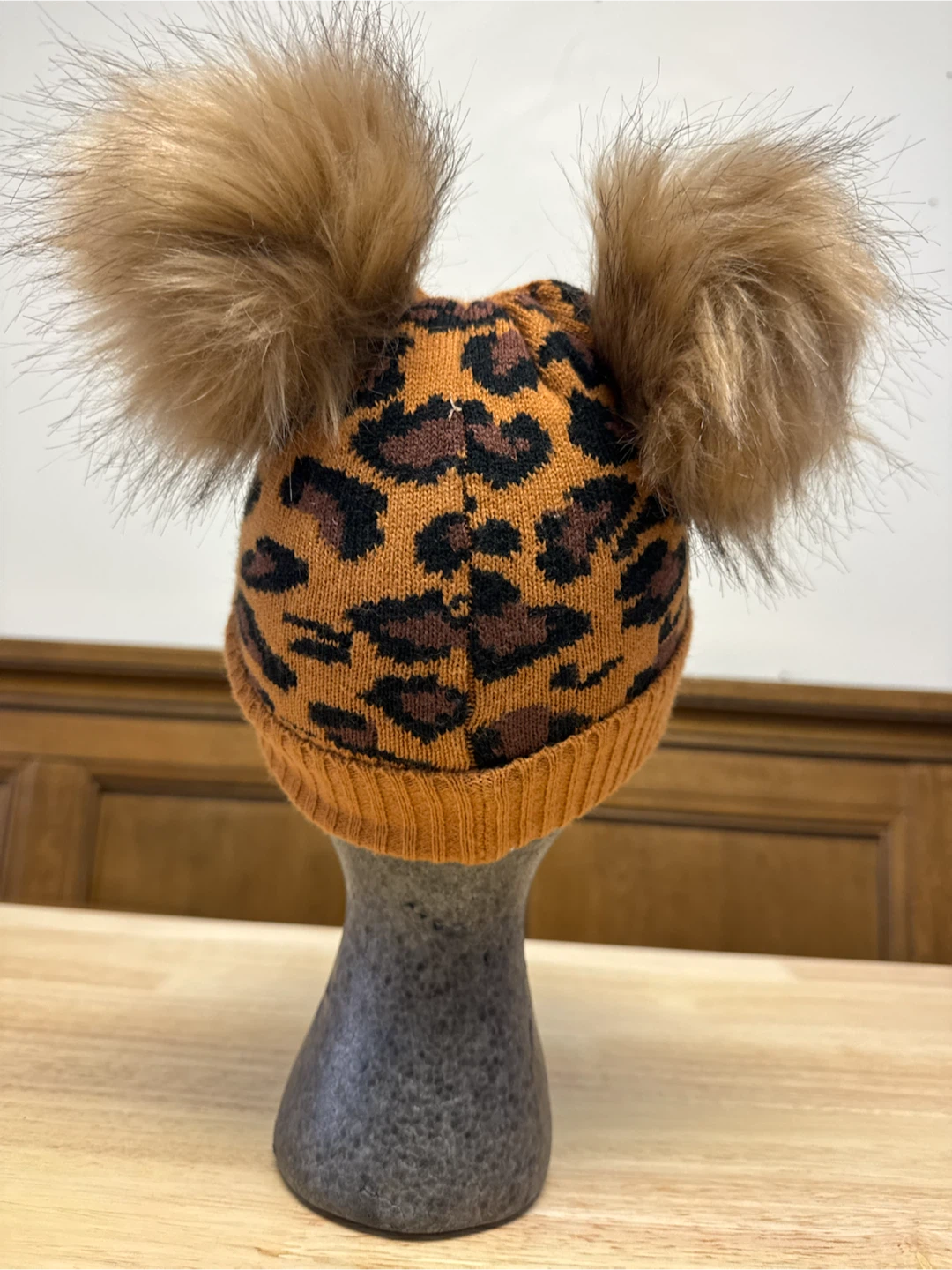Baby GAP Leopard Print Pom-Pom Hat - photo 3