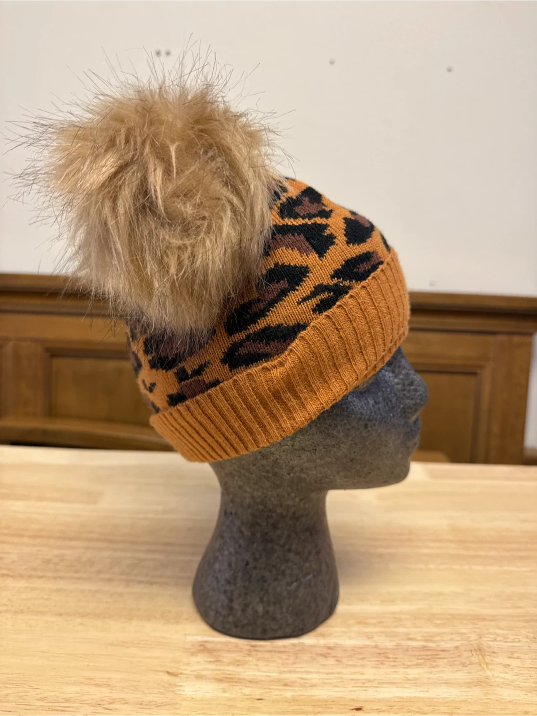 Baby GAP Leopard Print Pom-Pom Hat - photo 4