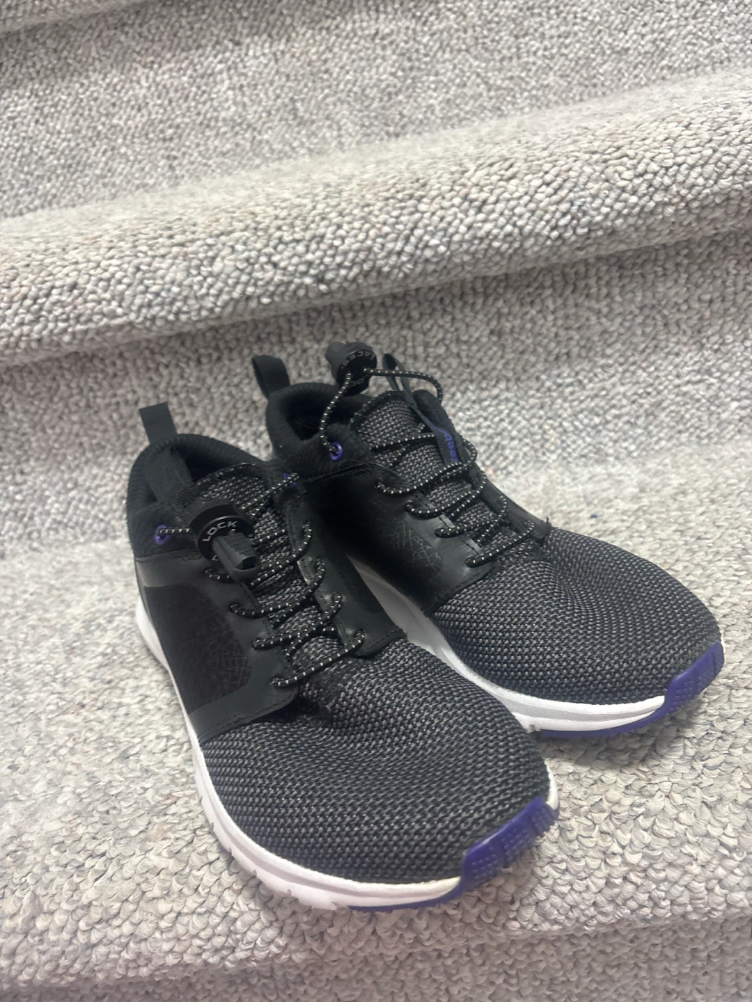 Reebok Black and Purple Athletic Shoes - photo 2
