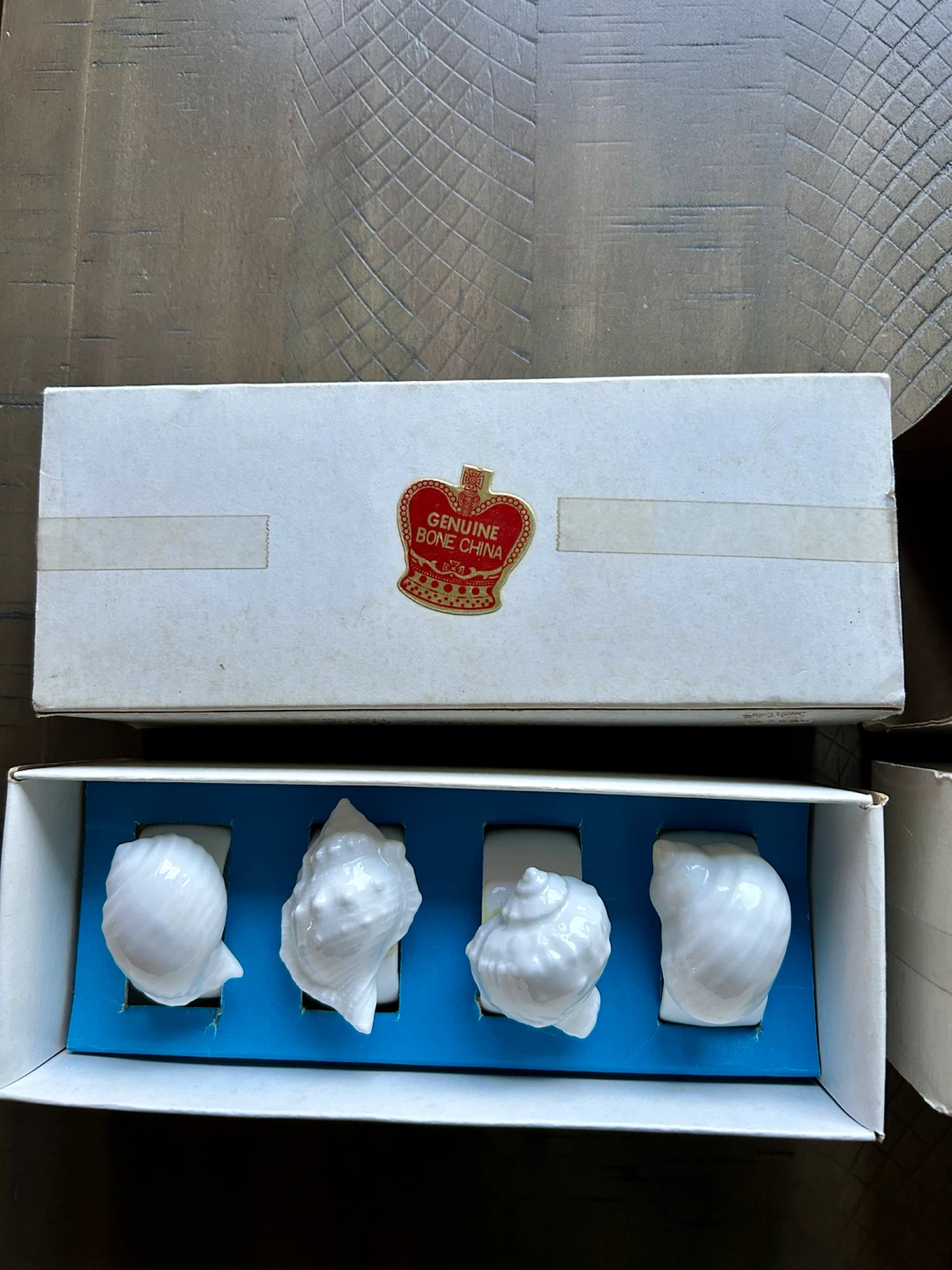 Set of 8 Genuine Bone China Conch Shell Napkin Rings - photo 3