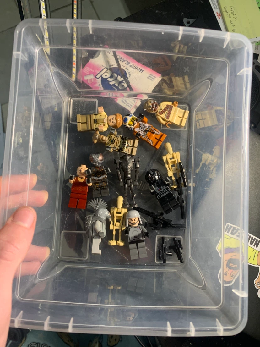 Assorted LEGO Star Wars Minifigures