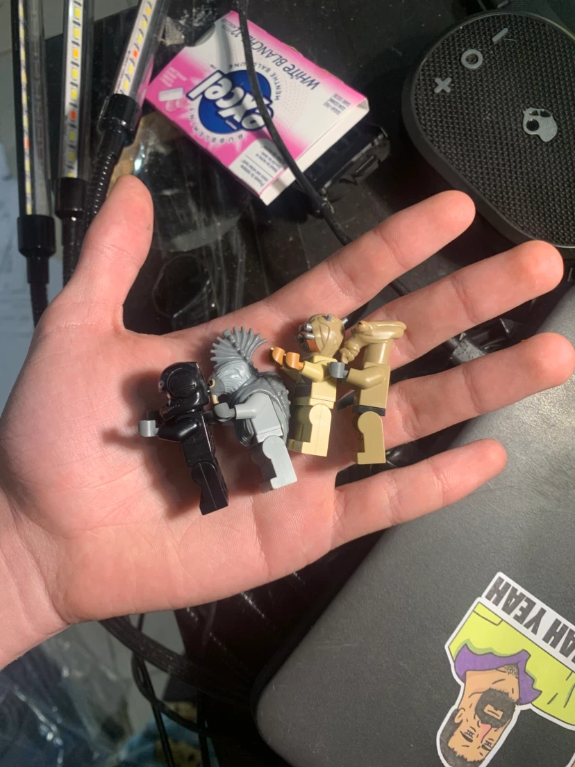 Assorted LEGO Star Wars Minifigures - photo 3