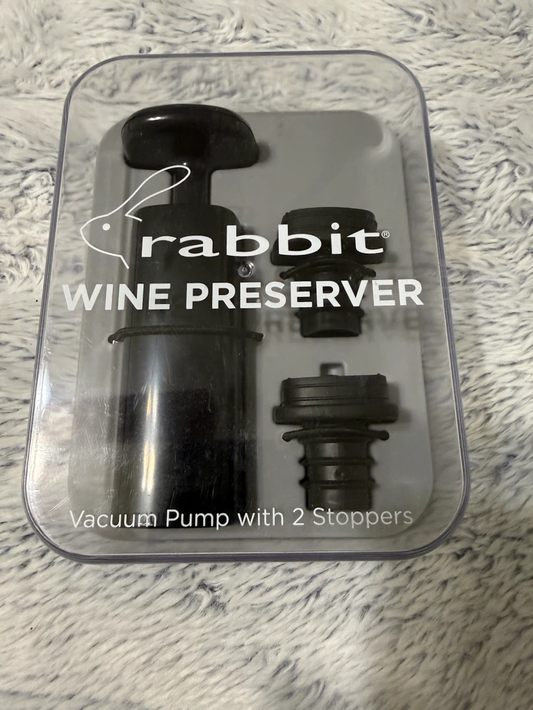 Rabbit Wine Preserver Vacuum Pump with 2 Stoppers