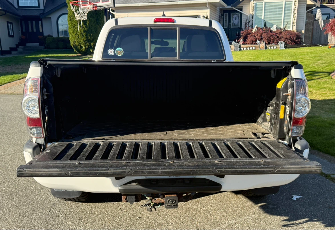 2012 Toyota Tacoma 4x4 SR5 - photo 4