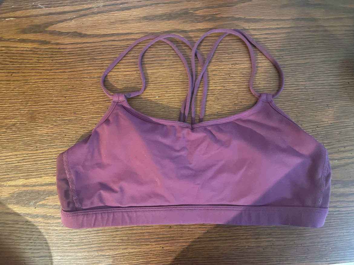 Lululemon Strappy Sports Bra size 8