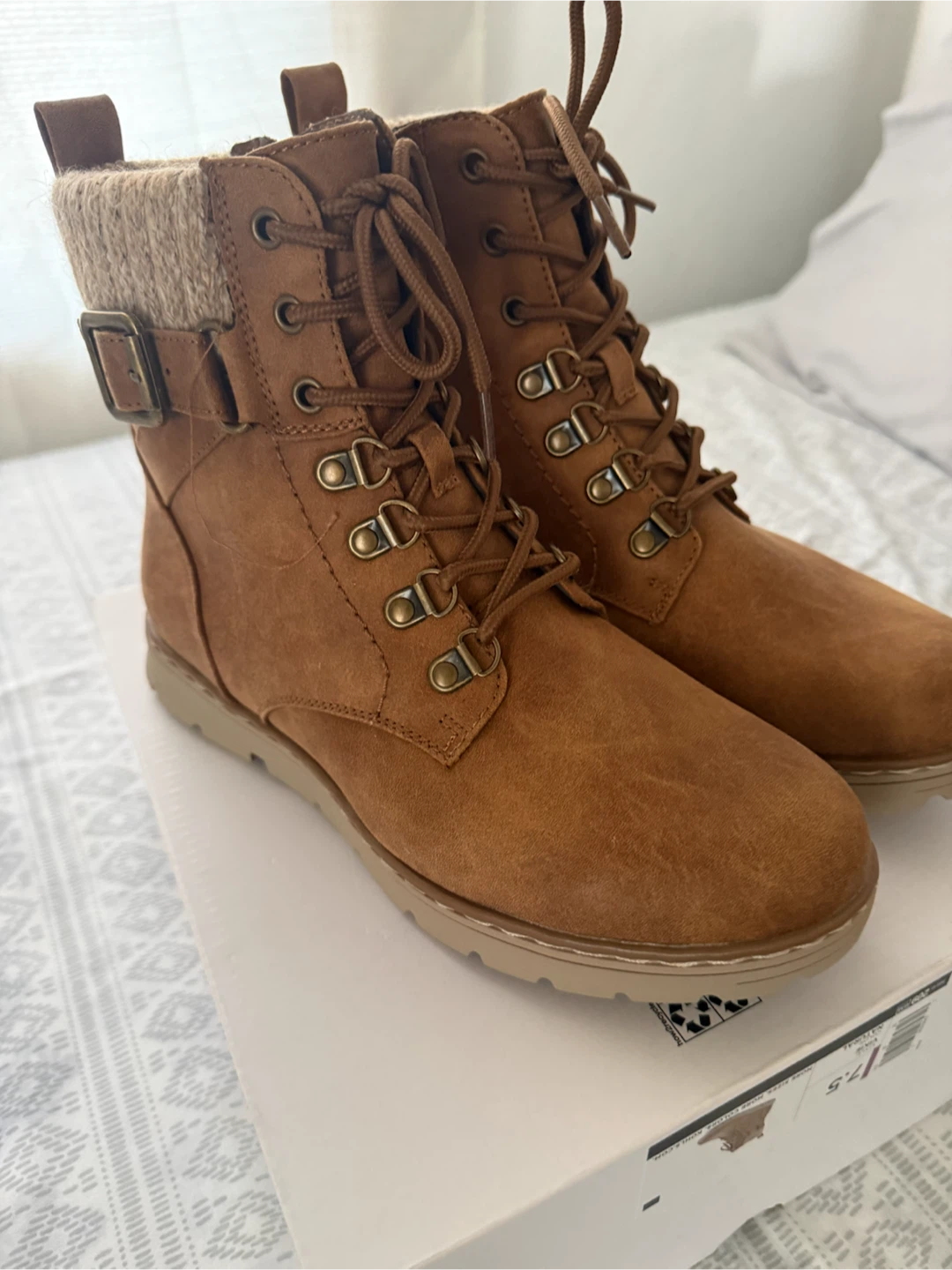 Women's Brown Lace-Up Boots Size 7.5