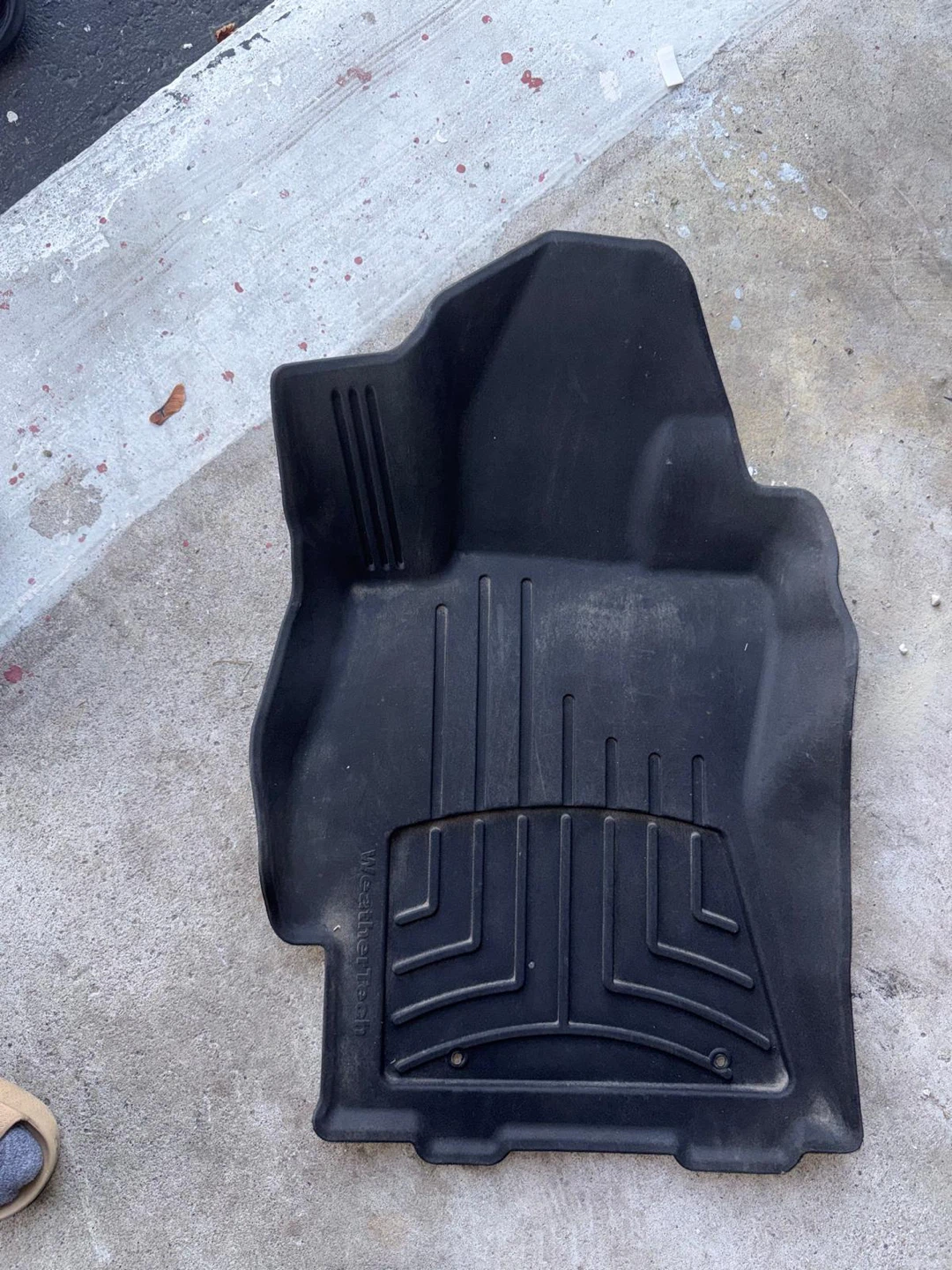 WeatherTech Floor Mats Saburu legacy - photo 2