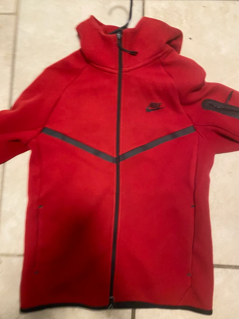 Nike Tech Fleece Full-Zip Hoodie Red