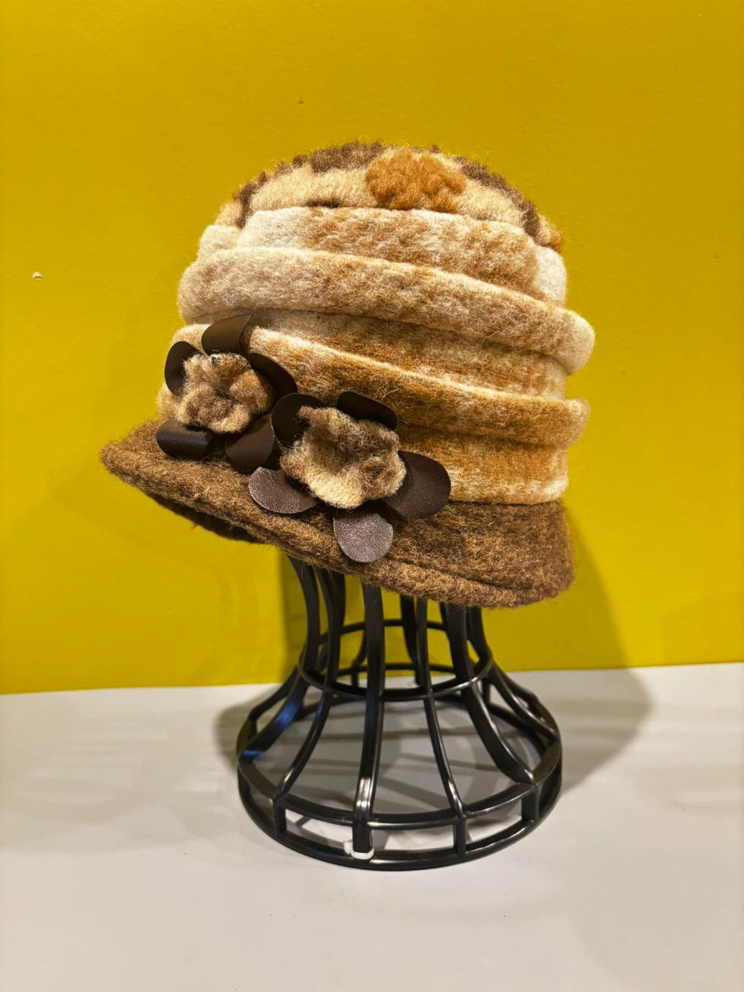 Vintage Style Felt Cloche Hat