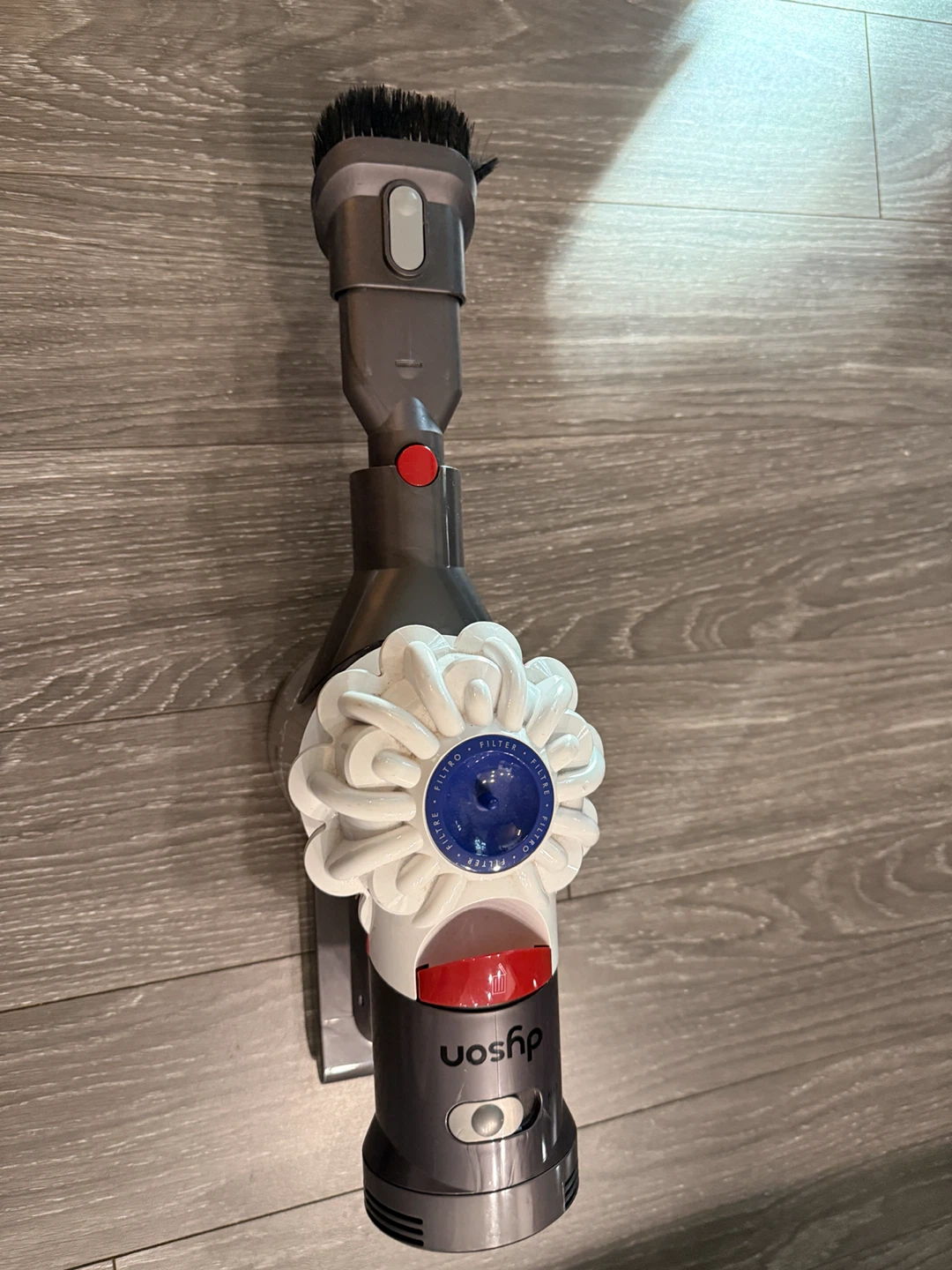 Dyson V7 Trigger Cordless Handheld Vacuum - photo 2