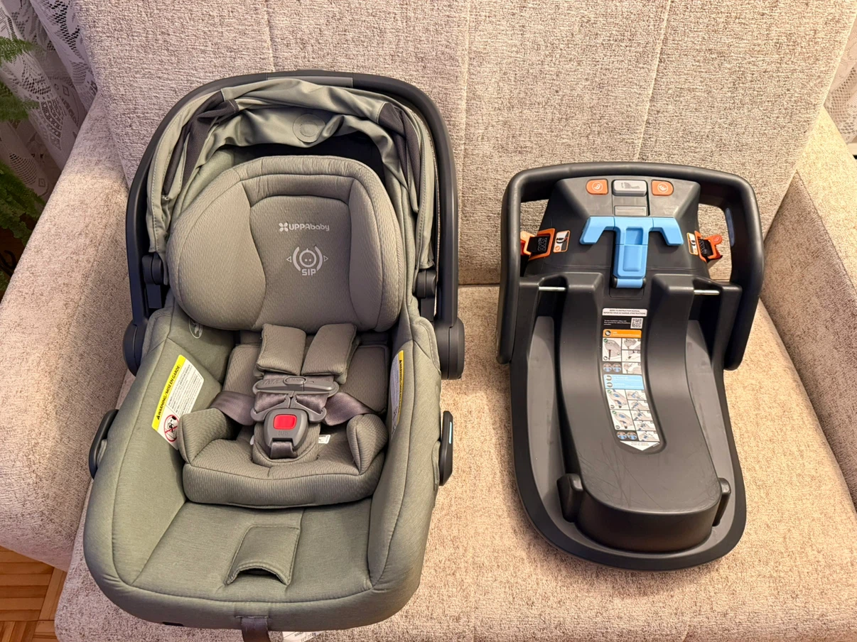 UPPAbaby Mesa V3 Infant Car Seat and Base
